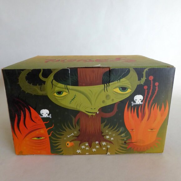 NEW RARE LE 500 2004 7.5” SCARY GIRL TREEDWELLER DESIGNER URBAN VINYL FIGURE - Picture 15 of 16